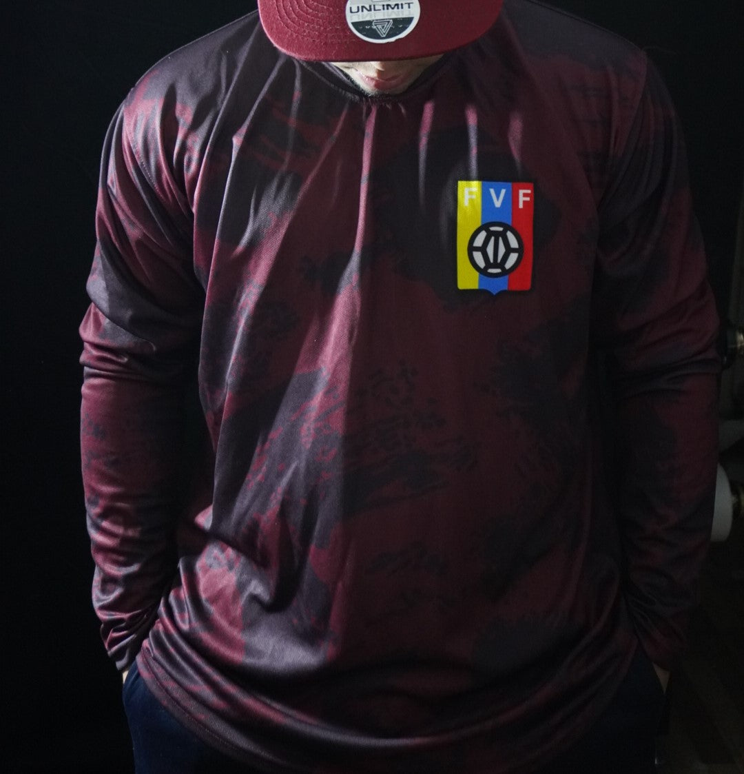 Polera Manga larga la Vinotinto Soteldo 10